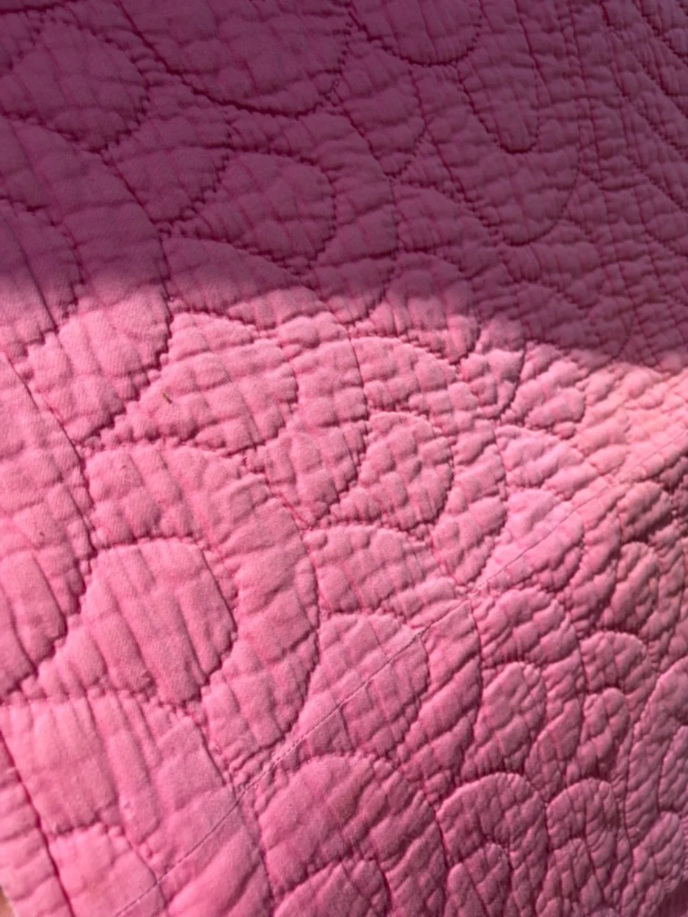 Vintage Reversible Quilt 78x63 Pink Yellow Scalloped Edge